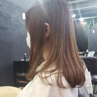 ミディアム カラー 柴田 えいじのヘアスタイル