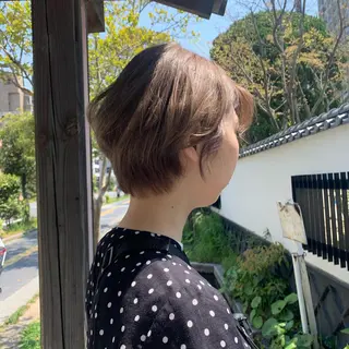 カラー MARU パーマ/レイヤーのヘアスタイル