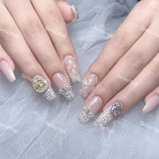 ネイル Niiy 🍫のネイルデザイン