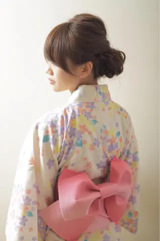 ミディアム セミロング ヘアアレンジ タジマ ヤスヒサのヘアスタイル