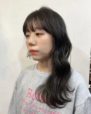 セミロング 韓国ヘア 🎀華澄のヘアスタイル