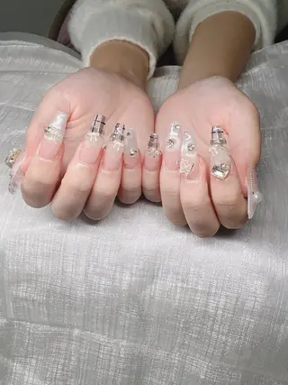 ネイル Lee Nailsのネイルデザイン