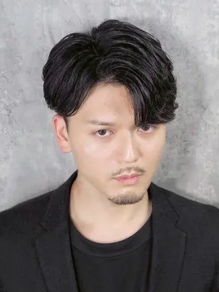 ミディアム パーマ 高崎 健司のヘアスタイル