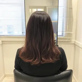 セミロング カラー 🫧こおりやま なつみ🫧のヘアスタイル