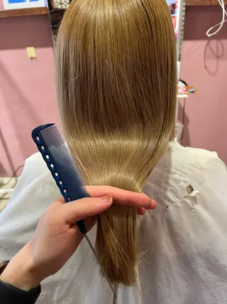 ロング 髪質改善･縮毛矯正 特化･ユウシンのヘアスタイル