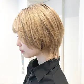 ショート ショートヘア💫 ハイトーン西田拓馬のヘアスタイル