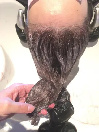 カラー やまこし 美裕樹のヘアスタイル