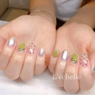 ネイル .. momoko🕊のネイルデザイン