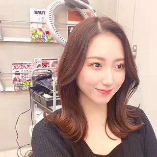 ミディアム カラー 艶髪と透明感を ‼️/若林のヘアスタイル
