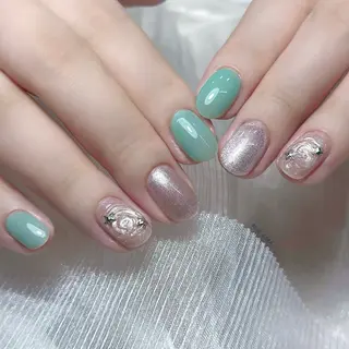 ネイル BLUE CORAのネイルデザイン