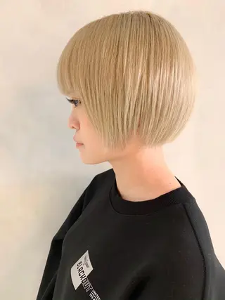 ショート カラー ハイトーン特化サロン 代表　中谷蓮のヘアスタイル