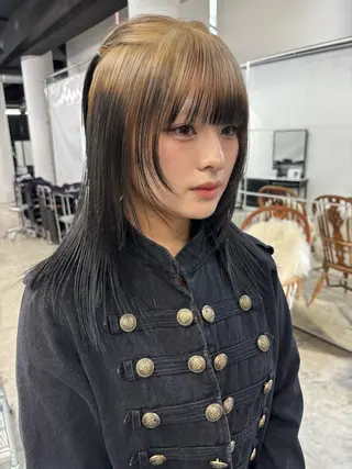 ミディアム カラー ⭐︎ハイトーン /レイヤー✩momoのヘアスタイル