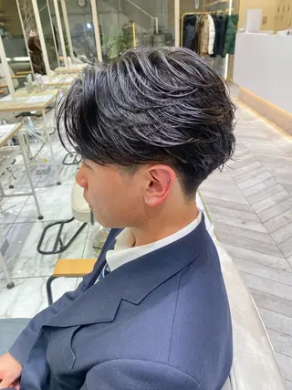 ショート パーマ メンズ 酸スト/フェザー パーマ/三谷海斗のヘアスタイル