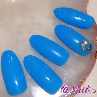 ネイル 小尾 栞のネイルデザイン