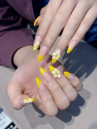 ネイル ANNA NAIL SALON所属・MEO MEO NAIL  守山のネイルデザイン