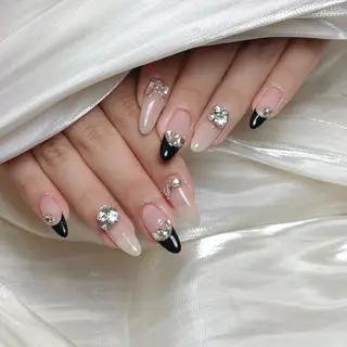 ネイル Maggie Nail🦩のネイルデザイン