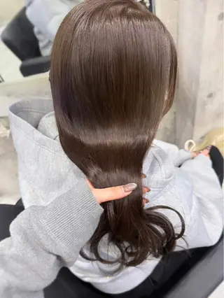 ロング カラー ダブルカラー／レイヤ ーカット𝓜𝓐𝓞のヘアスタイル