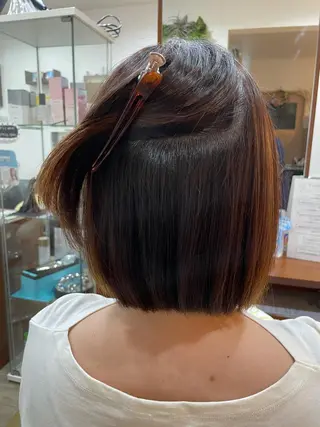 ミディアム 山田 梓のヘアスタイル
