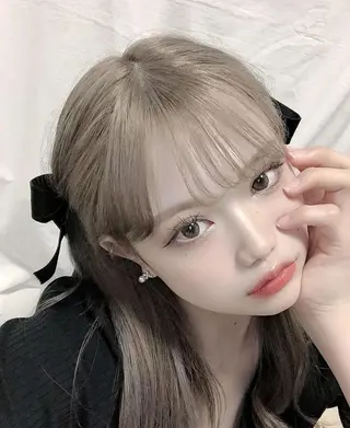 カラー 莉乃/縮毛矯正/髪質 改善/艶カラーのヘアスタイル