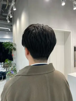 メンズ 表参道ミディアム レイヤー山岸季生のヘアスタイル