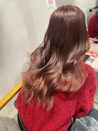 ロング チグサ ミウのヘアスタイル