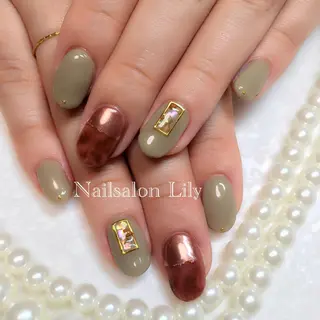 ネイル Lily*nail 🌻Mii🌻のネイルデザイン