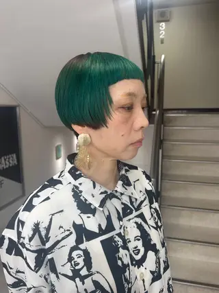 ショート カラー 🪻ダブルカラー /透明感カラーRioのヘアスタイル