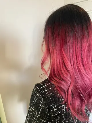 ロング 関谷 のぞみのヘアスタイル