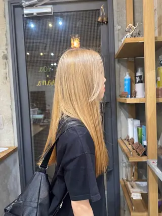 ロング カラー 井出 海月のヘアスタイル