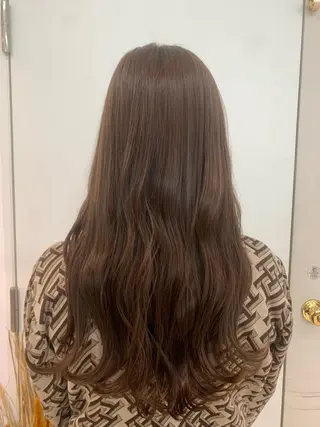 ロング 室谷 ゆりあのヘアスタイル