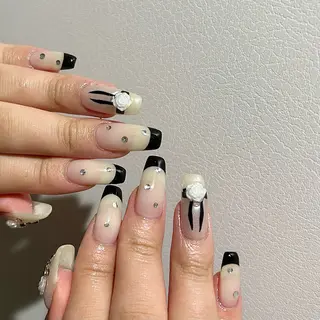 ネイル パラあり！フィルイン 美フォルムのネイルデザイン