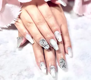 ネイル SHINee 袖ヶ浦のマツエク・マツパデザイン