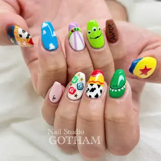 ネイル 高円寺駅からすぐ🌈 ネイルGOTHAMのネイルデザイン