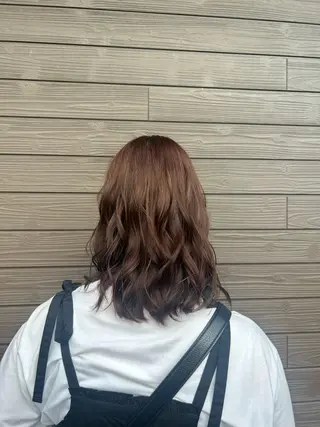 ミディアム カラー ヘアアレンジ 🤍 minaのヘアスタイル