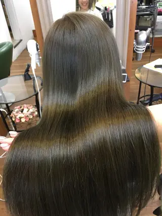 ロング カラー SHIORI💜口コ ミNo.1艶カラーのヘアスタイル