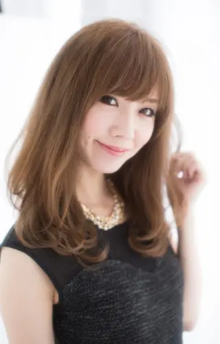 ロング まつお かずねのヘアスタイル