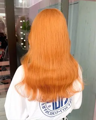 カラー 🦋ハイトーン×ア レンジ💫Leenaのヘアスタイル