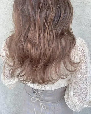ミディアム パーマ 艶髪・酸性ストレート フリツのヘアスタイル
