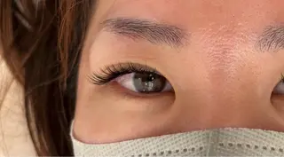 マツエク・マツパ Cherie🫧 🌿NAOMIのネイルデザイン