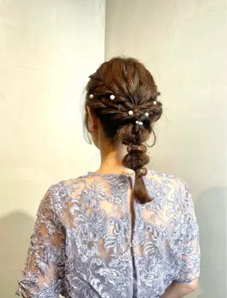 ミディアム ヘアアレンジ BeBe /スタイリストのヘアスタイル