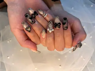 ネイル ✴︎ Delightのネイルデザイン