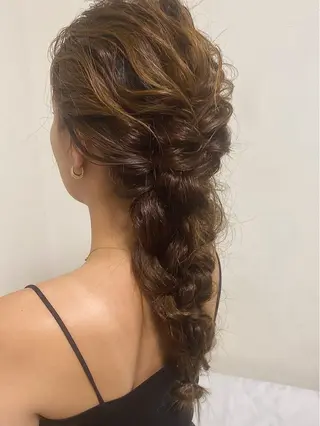 セミロング ヘアアレンジ キッズ MiReve ミレーヴのネイルデザイン