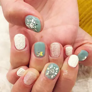 ネイル 東 千夏のネイルデザイン