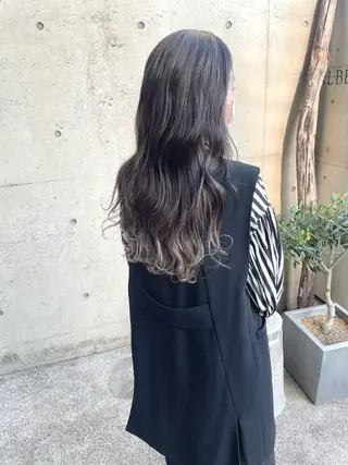 ロング カラー 日高 香織のヘアスタイル