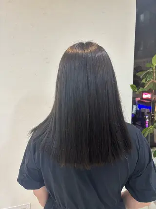 ミディアム カラー LAMP柏 🦊斉藤かなえのヘアスタイル