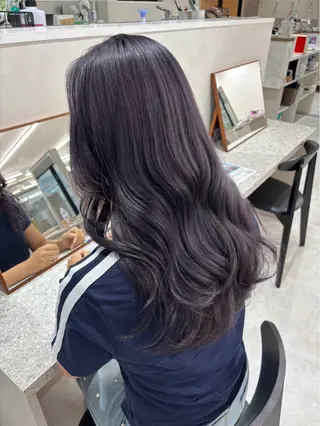 ロング すずか ／艶感カラー🪽🫧のヘアスタイル