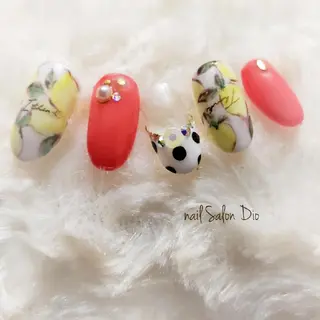 ネイル Nail salon Dioのネイルデザイン