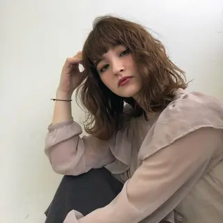 ミディアム カラー ハイトーンヘア/ 島崎　タクミのヘアスタイル