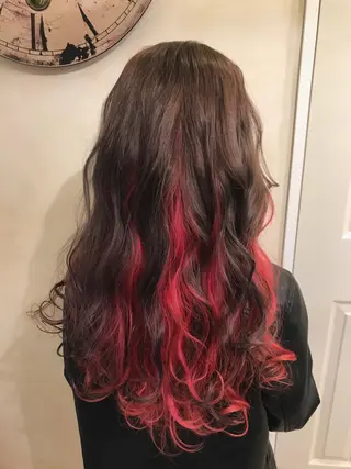 ロング カラー 岩谷/ブリーチ 🪽透明感カラーのヘアスタイル