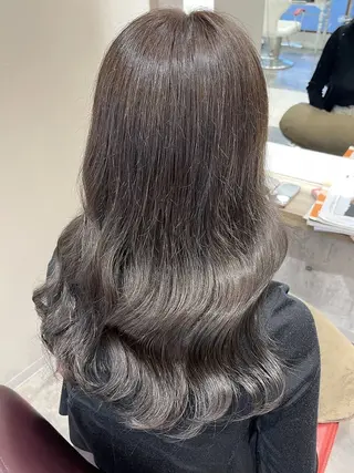 セミロング 髪質改善【新宮】石川 周併ブリーチ毛OKのヘアスタイル